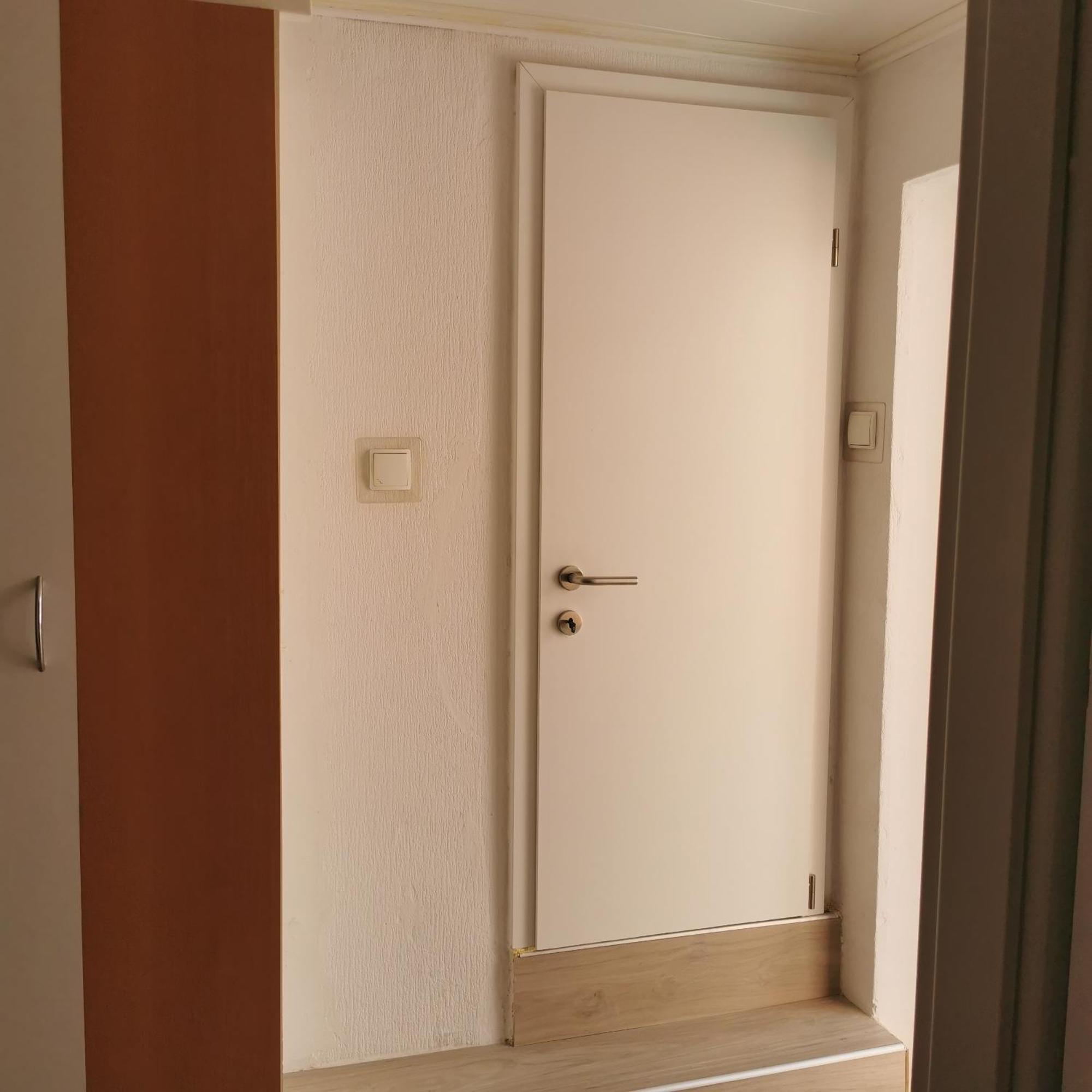 Ferienwohnung Apartma Jelena Koper Exterior foto